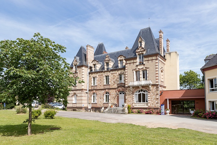 Ehpad occasion Colisee Le Château du Haut Venay  à Saint Lubin des Joncherets