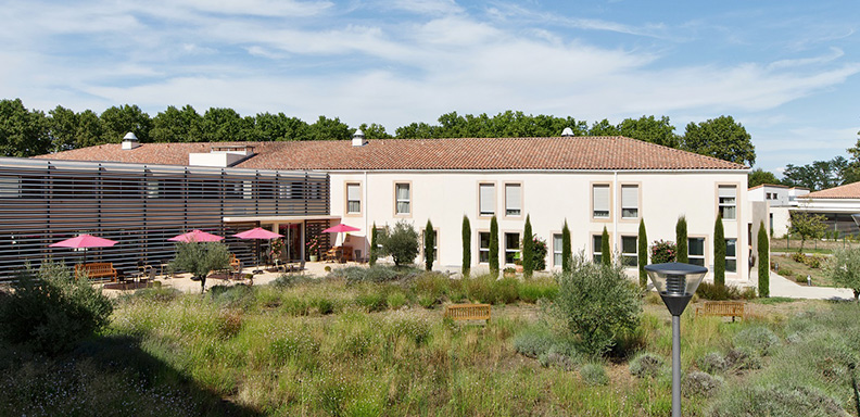 Ehpad occasion Colisee Résidence des Alpilles  à Saint-Étienne-du-Grès